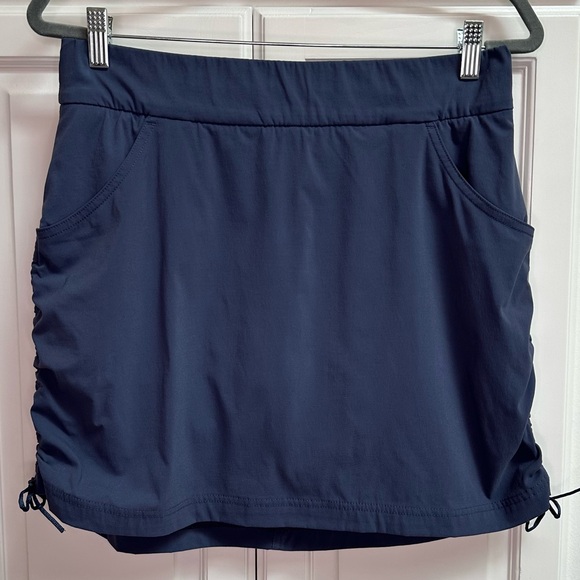 Columbia Outdoor Hiking Skort in Blue Adjustable Side Cinches Size Large - Picture 4 of 13